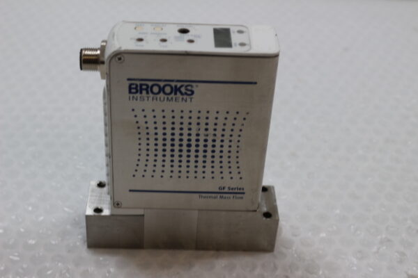 6286 Brooks Instrument GF120CXXC Thermal Mass Flow Controller, N2 15000 sccm
