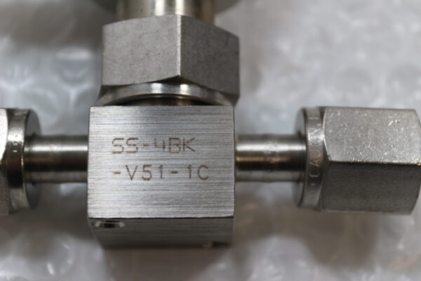 6294 Lot of 3 Nupro SS-4BK-V51-1C Bellows Sealed Valves