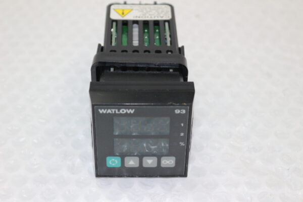 6335 Watlow 93AA-1FD0-00RG Temperature Controller