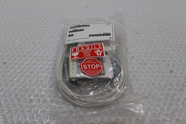 6338 Applied Materials 0190-61629 E84 OHT W/HEAD-ON SENSOR + CABLES, 6 x F1