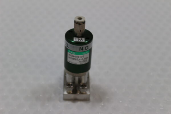 6424 CKD MAG4-01D-W-2 Valve