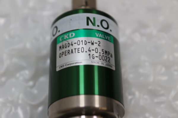 6424 CKD MAG4-01D-W-2 Valve - Image 2