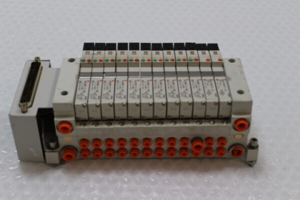 6429 SMC US 5833, 0190-06402 Manifold