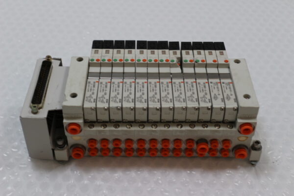6430 SMC US 5833, 0190-06402 Manifold