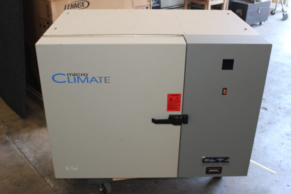 6747 CSZ Cincinnati Sub-Zero MCB-1.2-.33-.33-H/AC Temperature Chamber